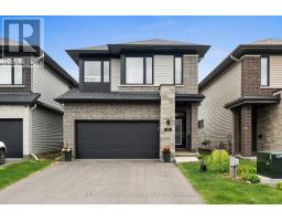 54 WHOOPING CRANE RIDGE, Ottawa, Ontario