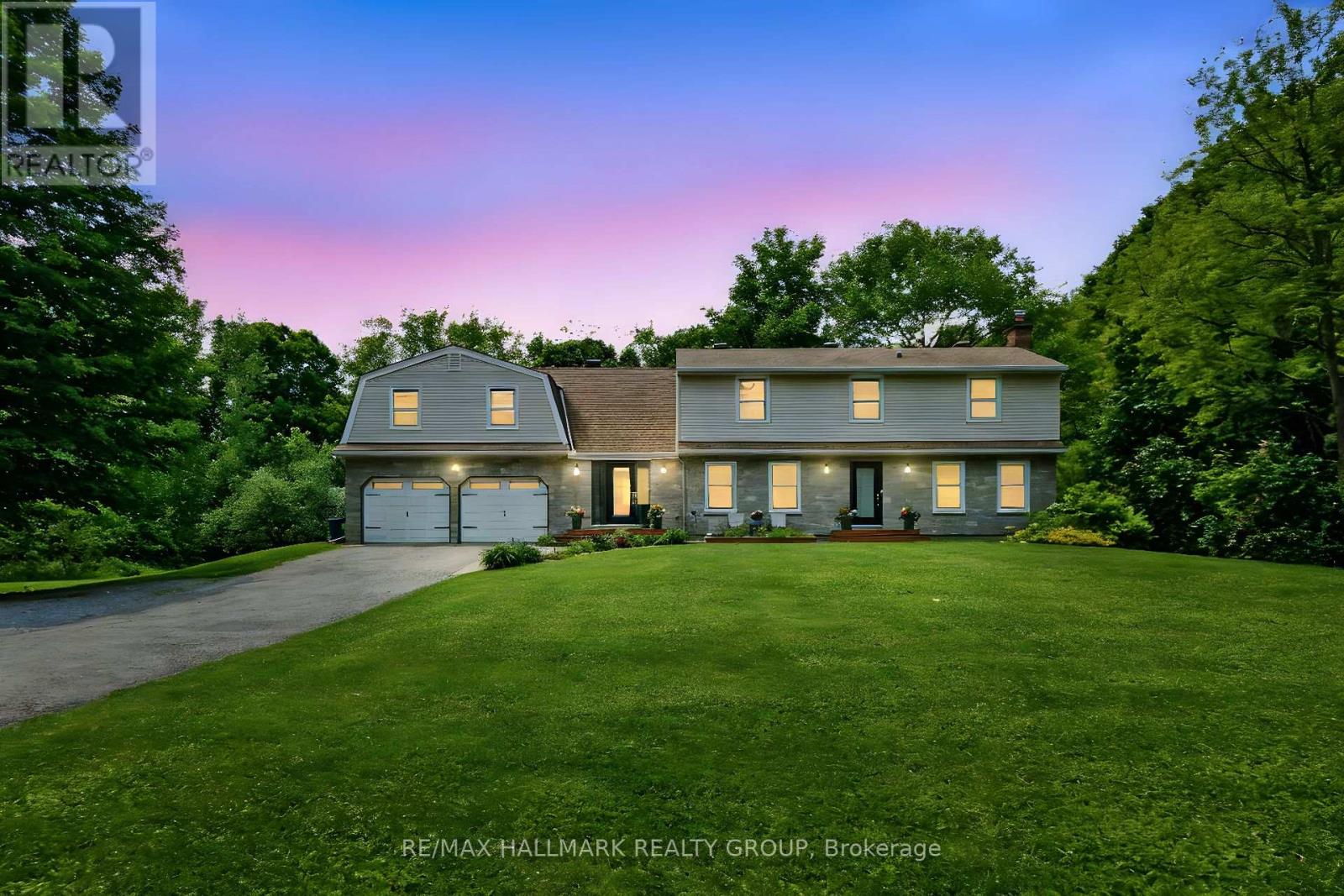 1430 ROYAL MAPLE DRIVE, Ottawa, Ontario