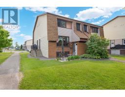 B - 14 WOODVALE GREEN, Ottawa, Ontario