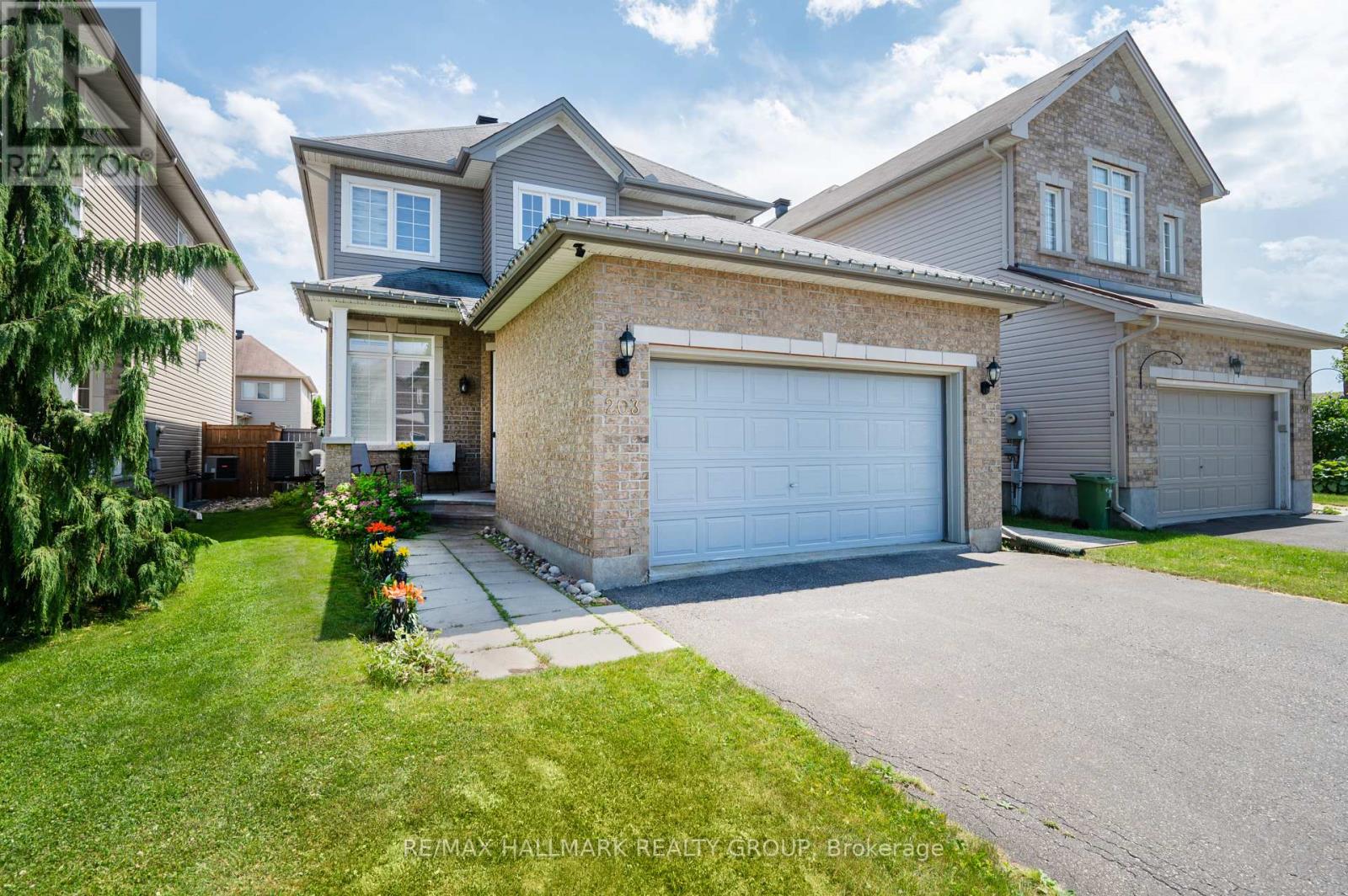203 BLACK SAGE CRESCENT, Ottawa, Ontario