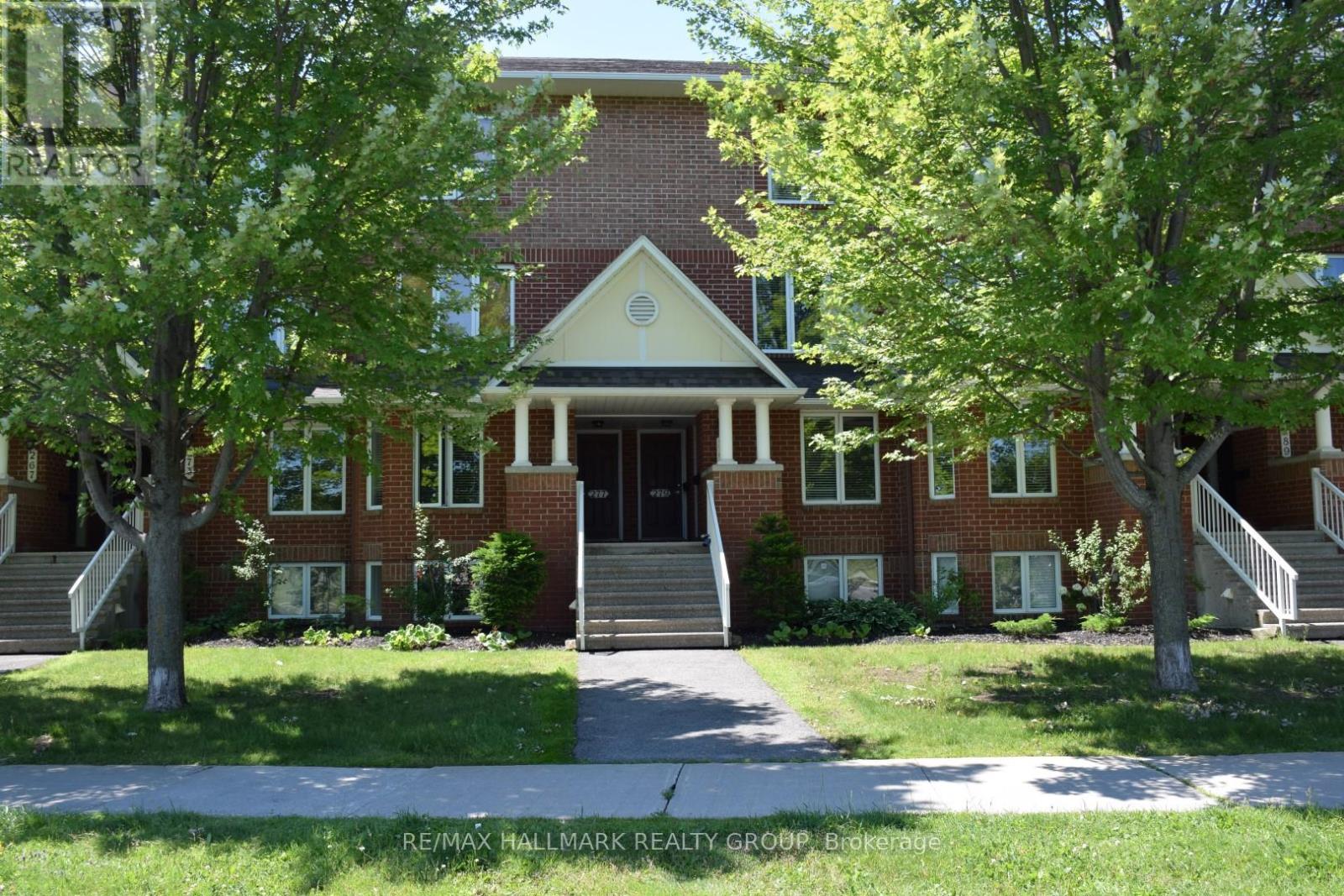 281 AQUAVIEW DRIVE, Ottawa, Ontario