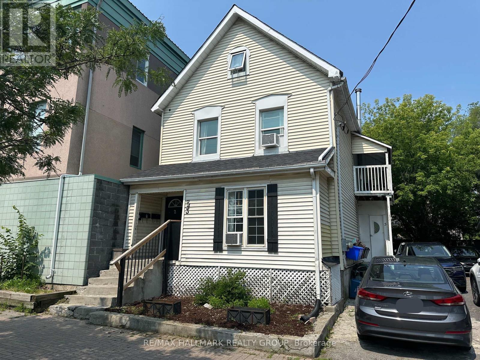 2 - 943 WELLINGTON STREET W, Ottawa, Ontario