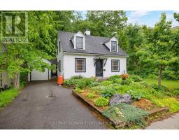 249 OLD IRVING PLACE, Ottawa, Ontario