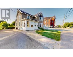 10 WELLINGTON STREET E, Athens, Ontario