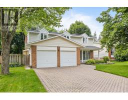 6 CENTREPARK DRIVE, Ottawa, Ontario
