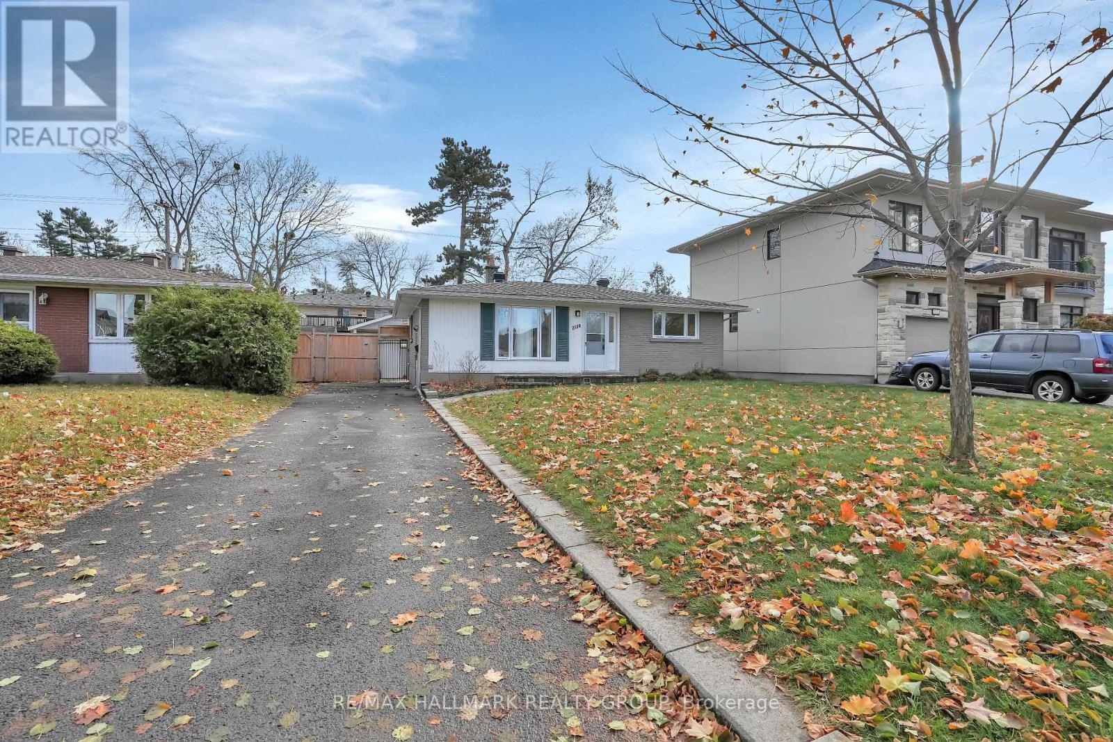 2518 THORSON AVENUE, Ottawa, Ontario