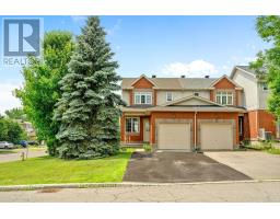 113 CARWOOD CIRCLE, Ottawa, Ontario