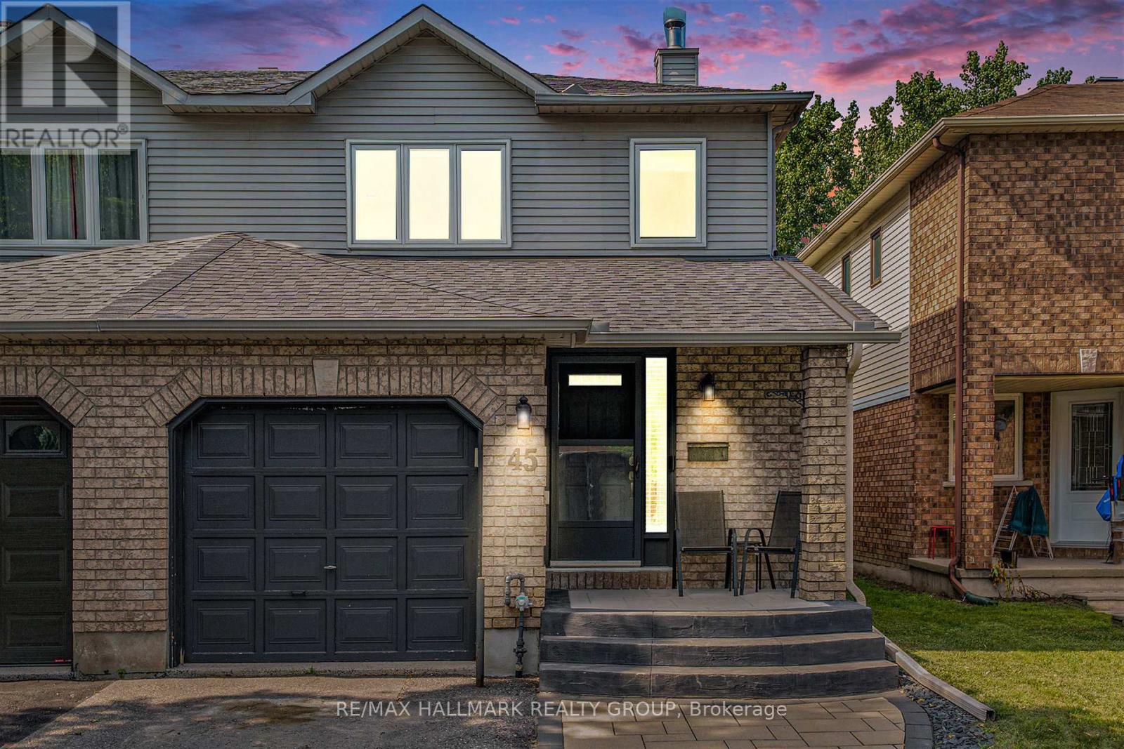 45 HUNTERSWOOD CRESCENT, Ottawa, Ontario