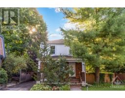 3 ASHBURY PLACE, Ottawa, Ontario