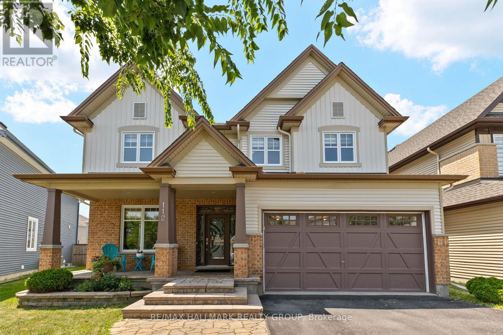 112 GRACEWOOD CRESCENT, Ottawa, Ontario