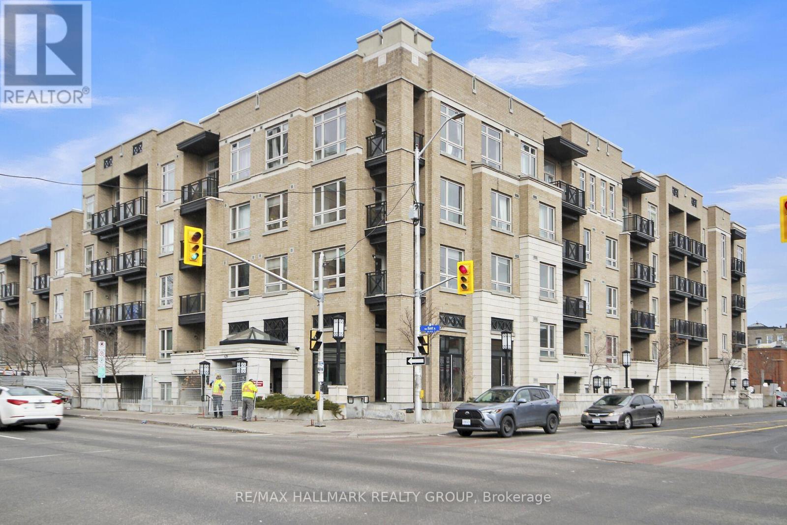 205 - 429 KENT STREET, Ottawa, Ontario