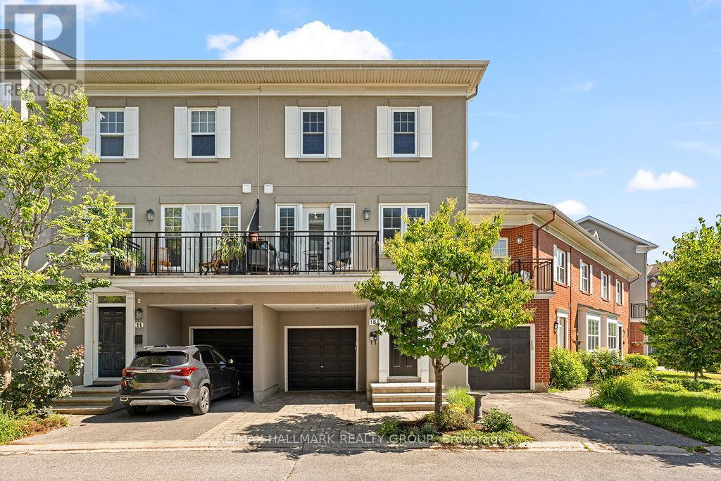 15 GEORGETON PRIVATE, Ottawa, Ontario