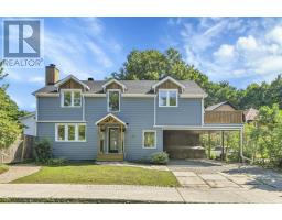 33 ROCKCLIFFE WAY, Ottawa, Ontario