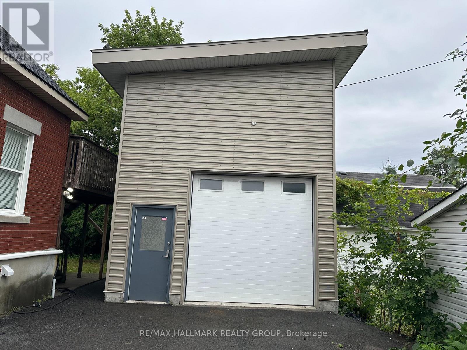 UNIT B - 1148 PARISIEN STREET, Ottawa, Ontario