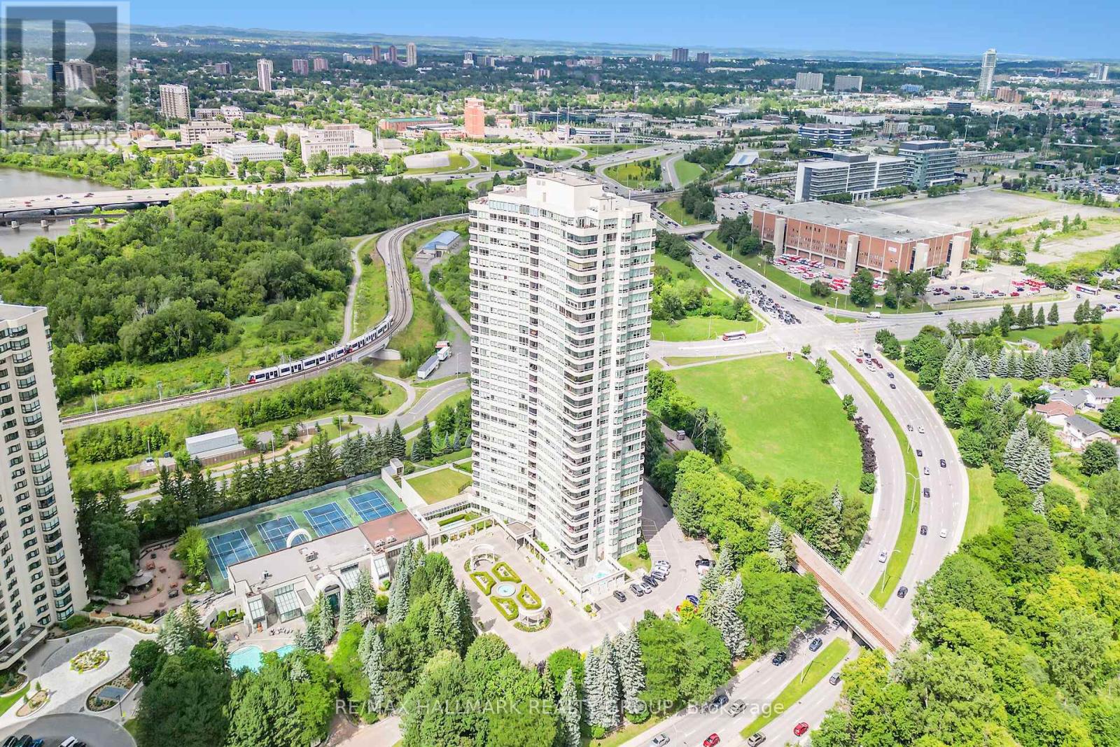 301 - 1480 RIVERSIDE DRIVE, Ottawa, Ontario