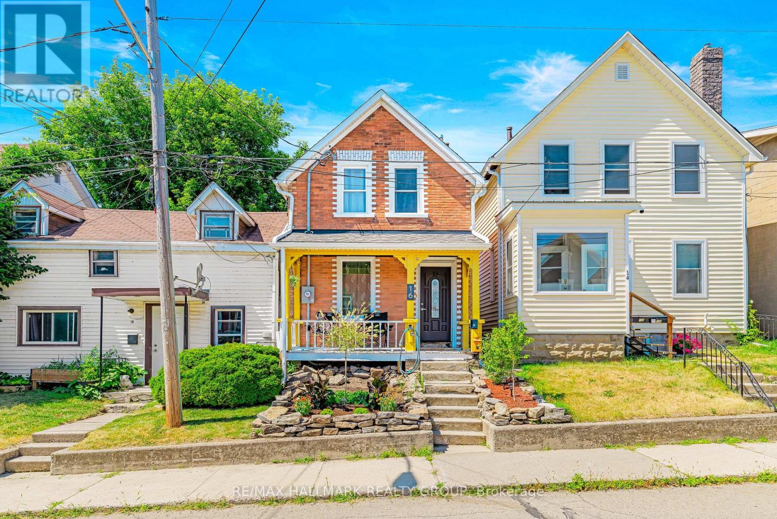 16 HALLIDAY STREET, Brockville, Ontario