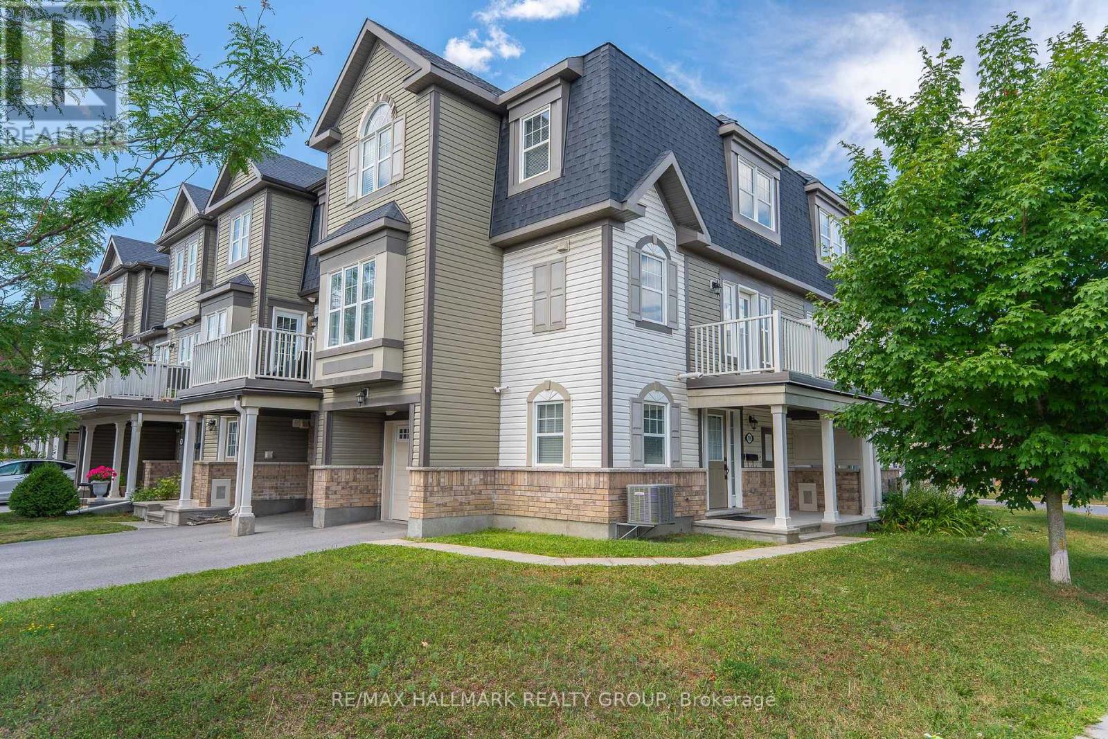799 MAYFLY CRESCENT, Ottawa, Ontario
