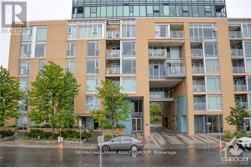 313 - 200 LETT STREET, Ottawa, Ontario