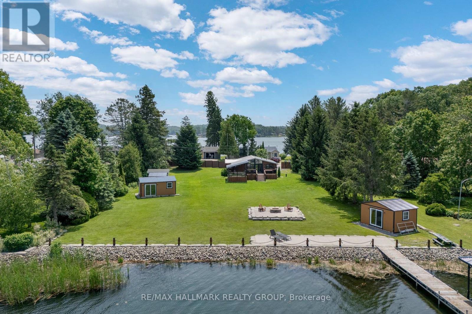 92 KERRY POINT ROAD, Leeds and the Thousand Islands, Ontario