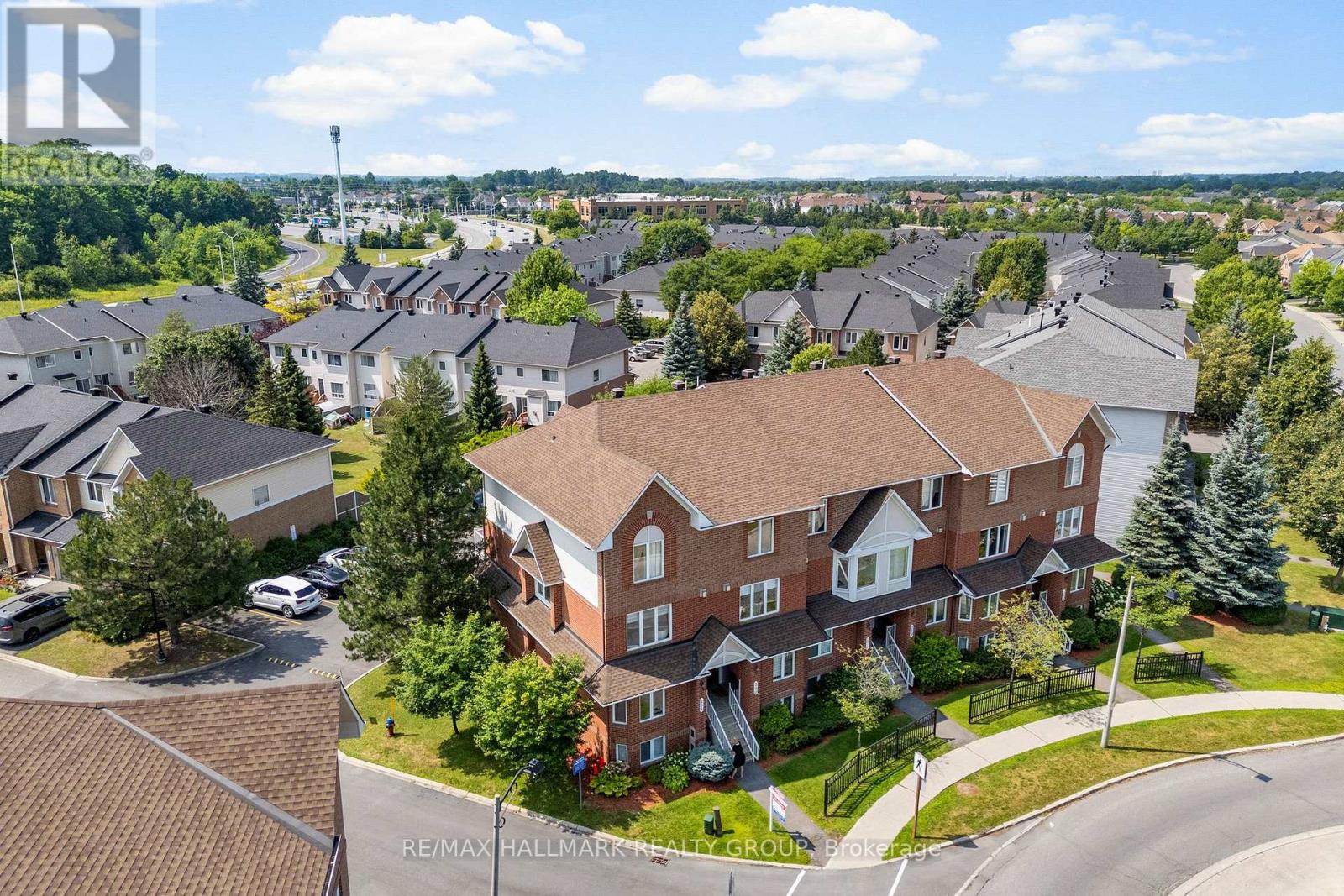 282 CRESTHAVEN DRIVE, Ottawa, Ontario
