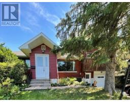38 CAPILANO DRIVE, Ottawa, Ontario