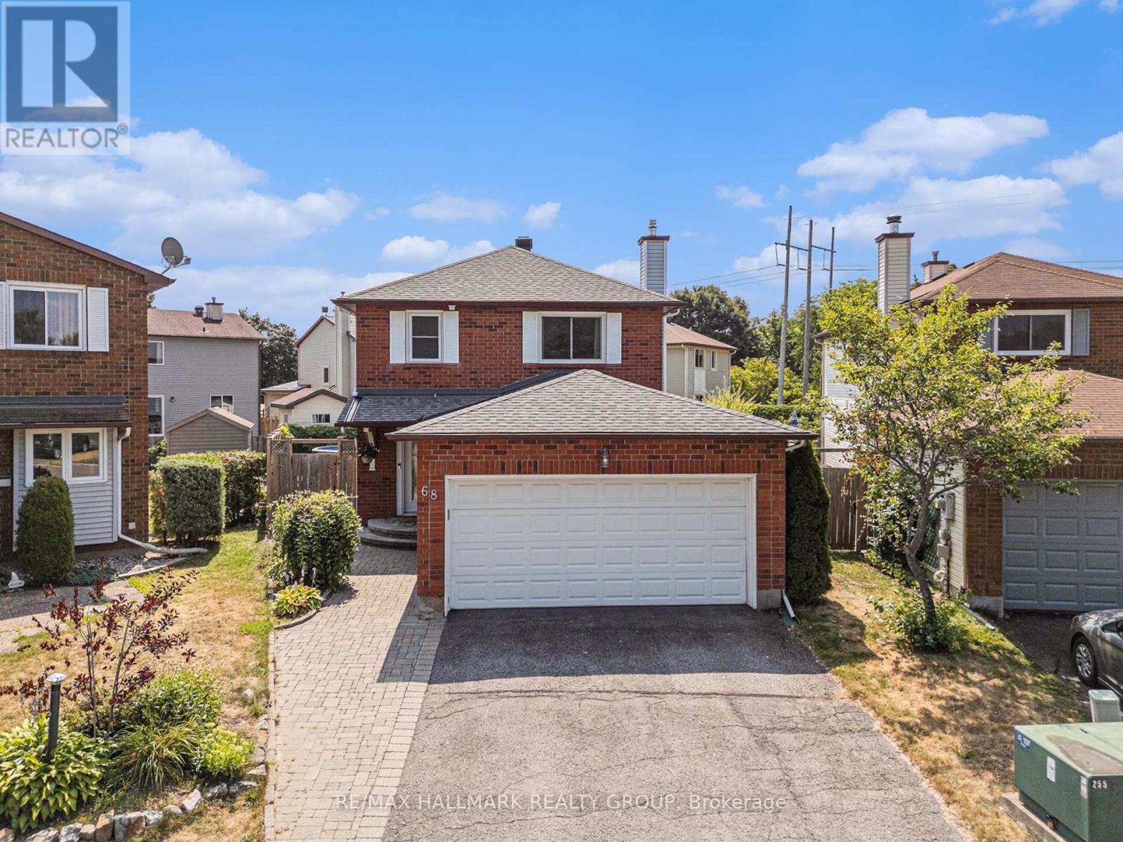68 HEWITT COURT, Ottawa, Ontario