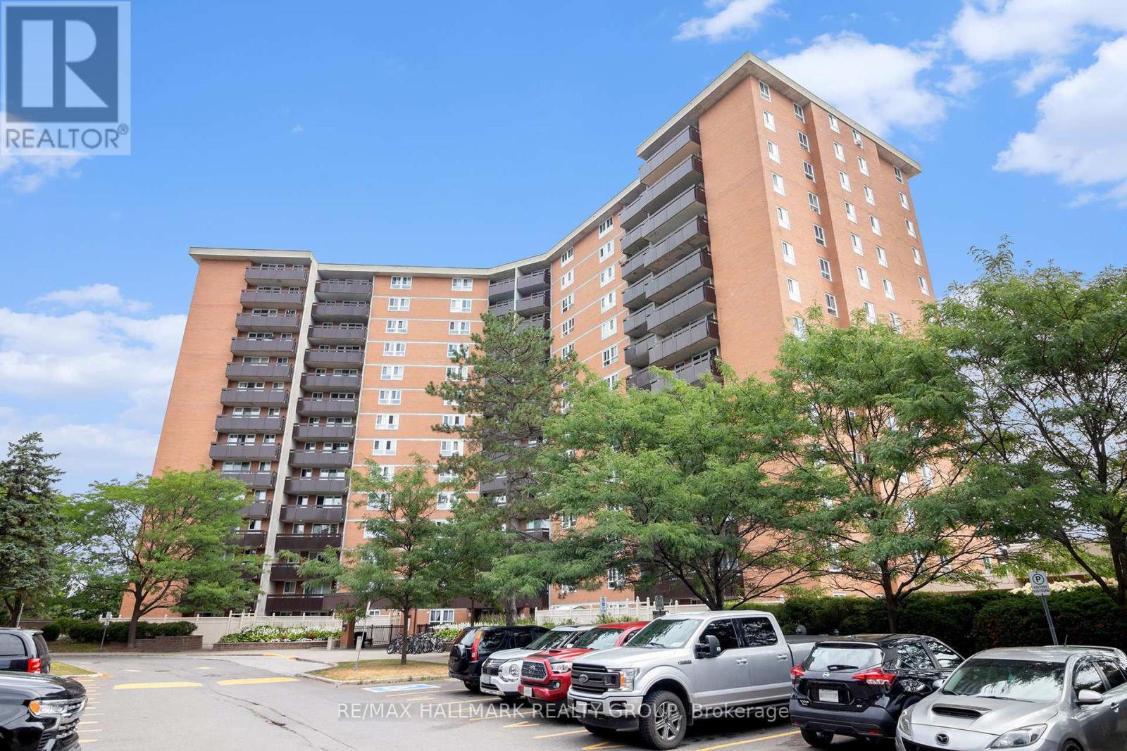 407 - 2020 JASMINE CRESCENT, Ottawa, Ontario