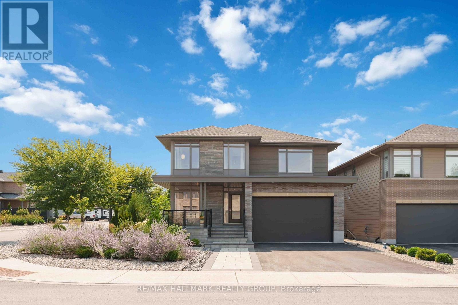 155 ESCARPMENT CRESCENT, Ottawa, Ontario