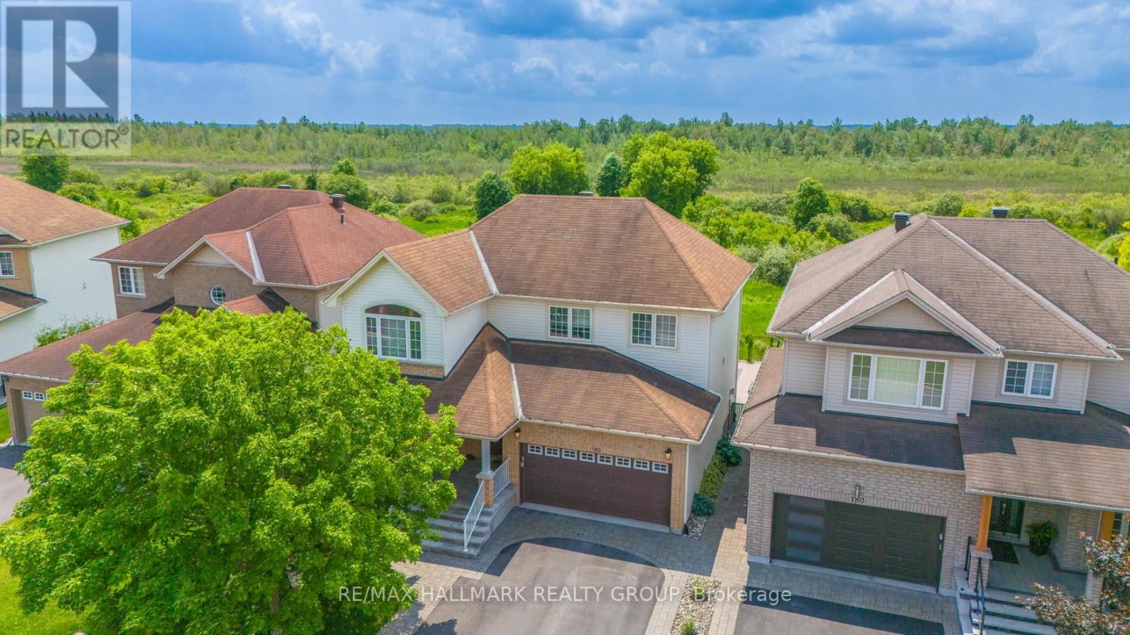 182 FELICITY CRESCENT, Ottawa, Ontario