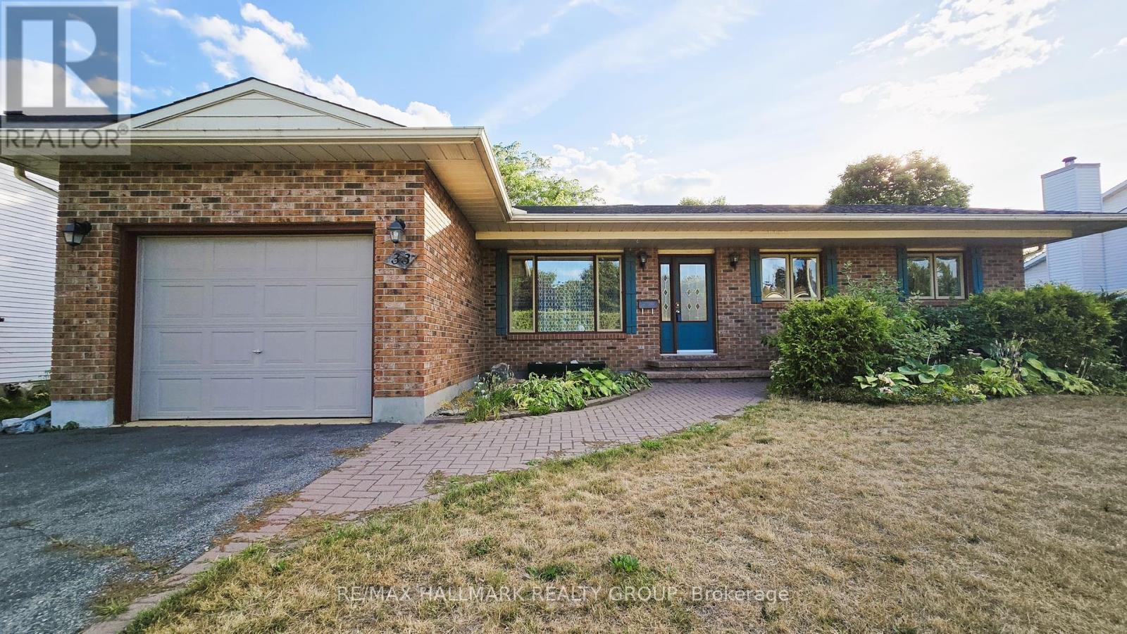 33 FORTUNE STREET, Ottawa, Ontario