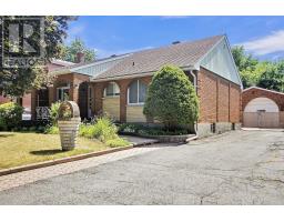 1124 GUERTIN AVENUE, Ottawa, Ontario