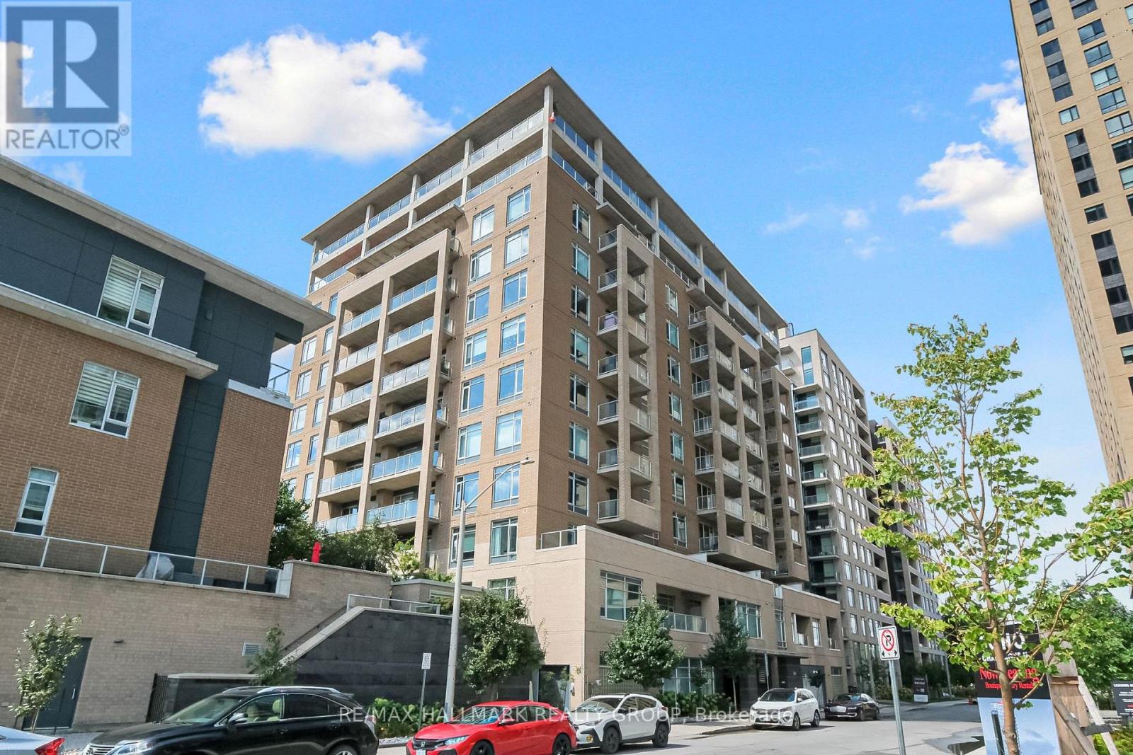 706 - 100 CHAMPAGNE AVENUE S, Ottawa, Ontario
