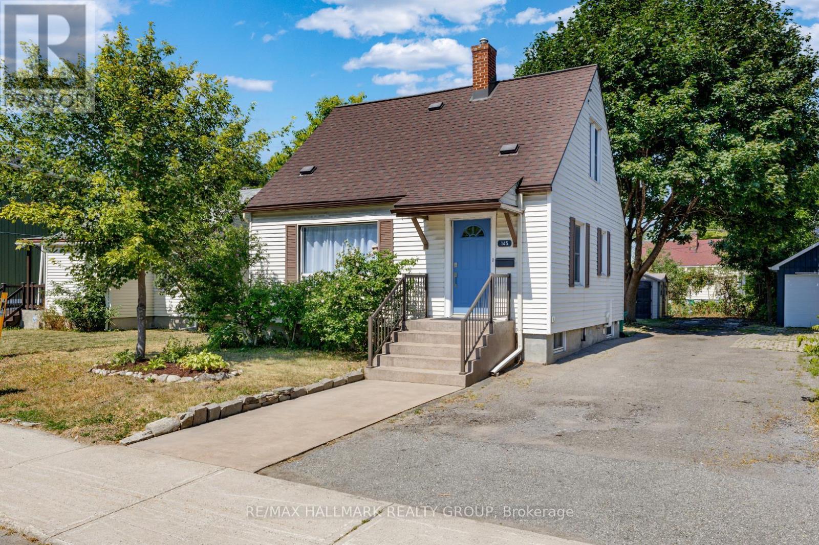145 CRERAR AVENUE, Ottawa, Ontario