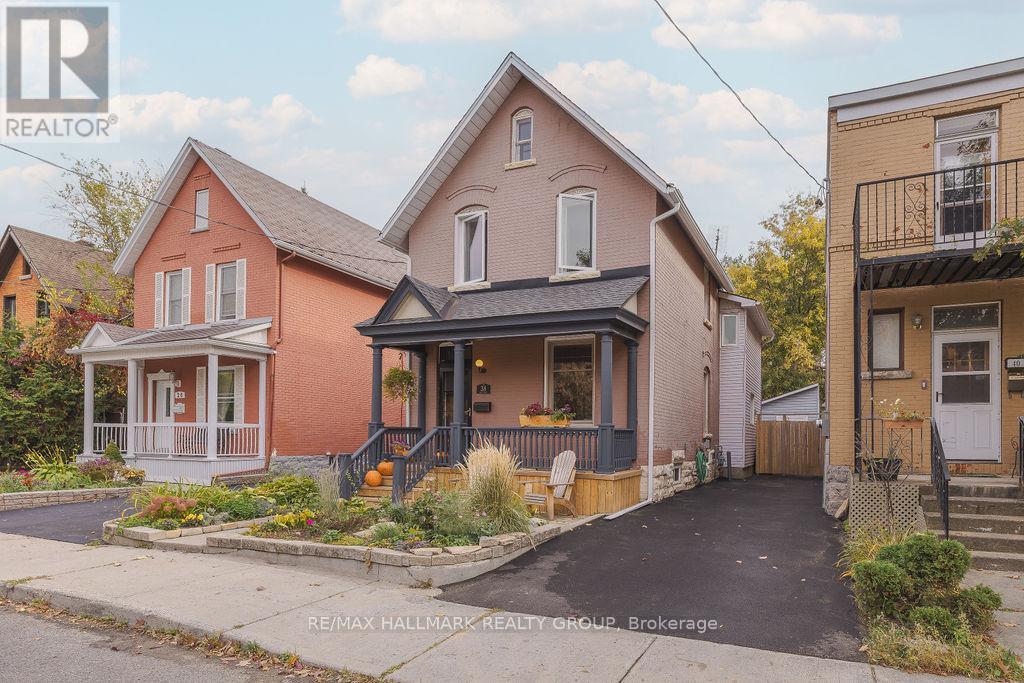38 ELM STREET, Ottawa, Ontario