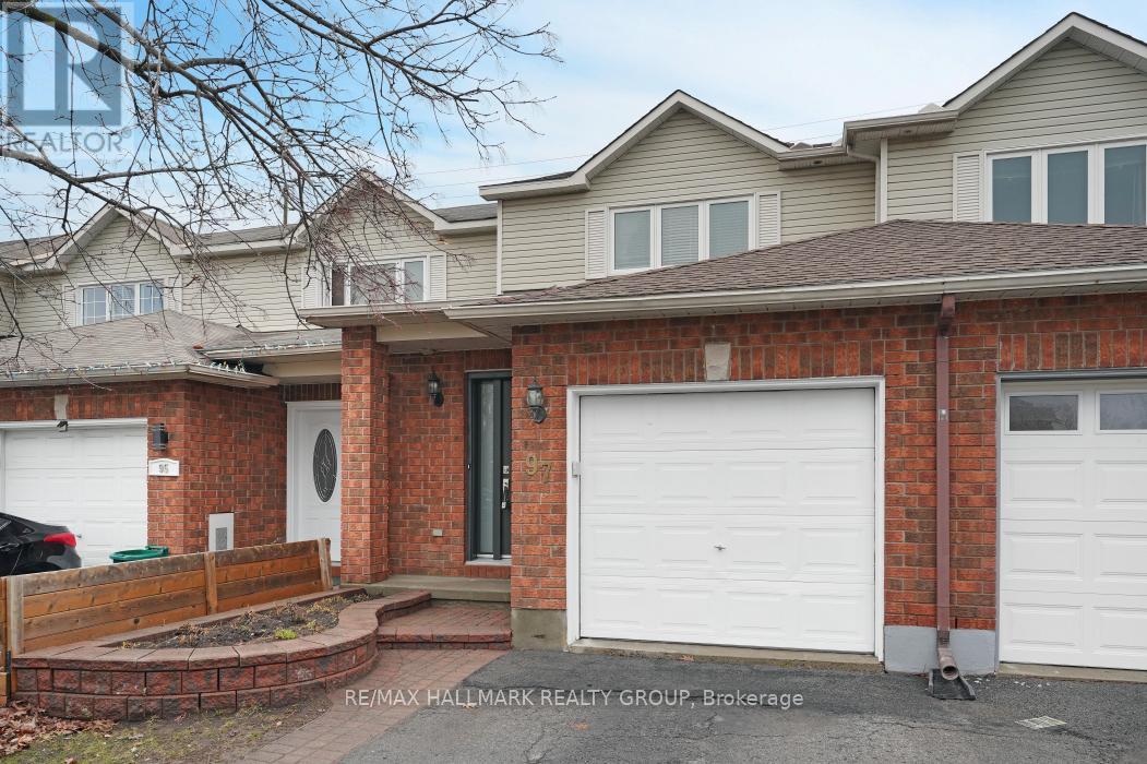 97 FORESTGLADE CRESCENT, Ottawa, Ontario
