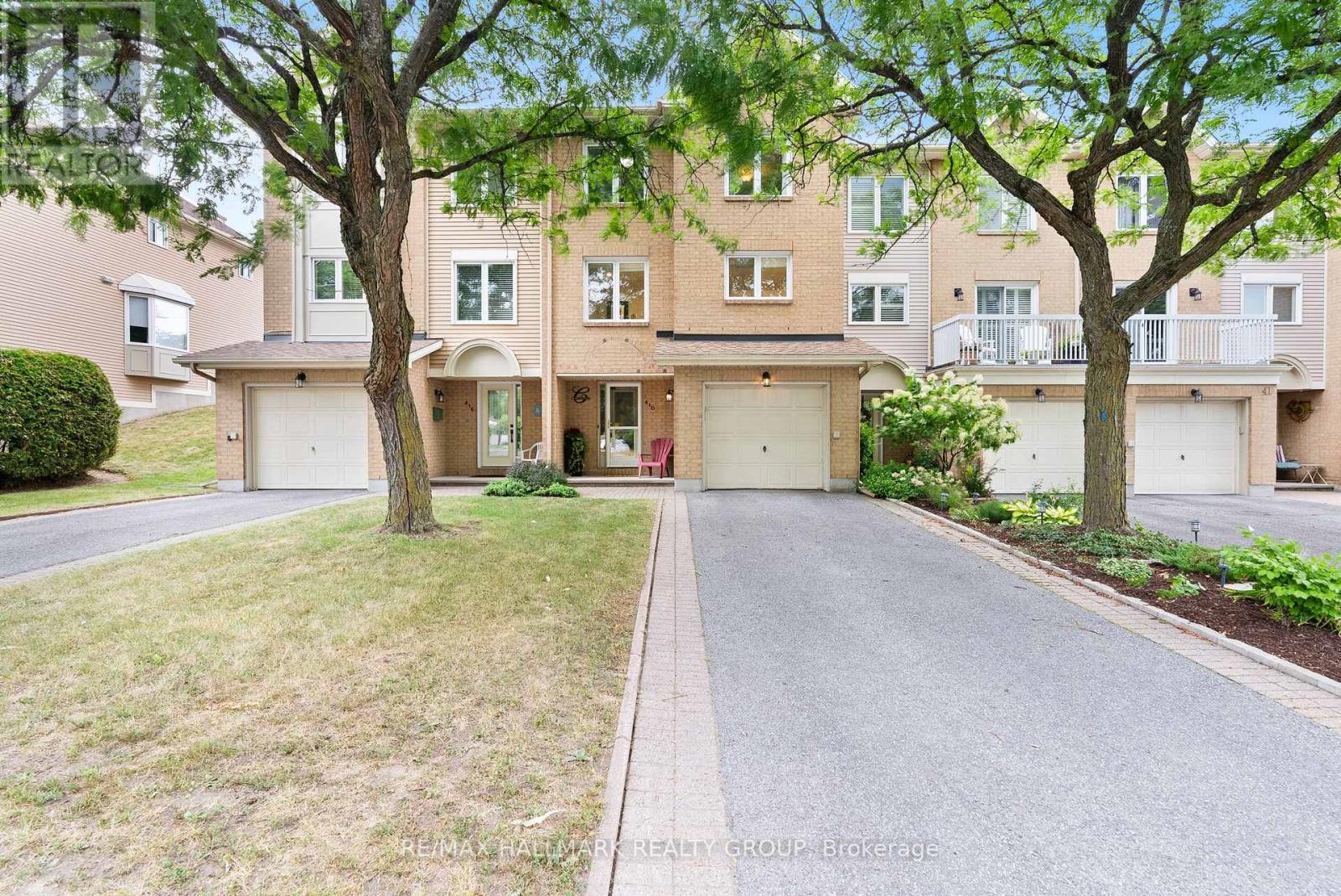 41D FABLE STREET, Ottawa, Ontario