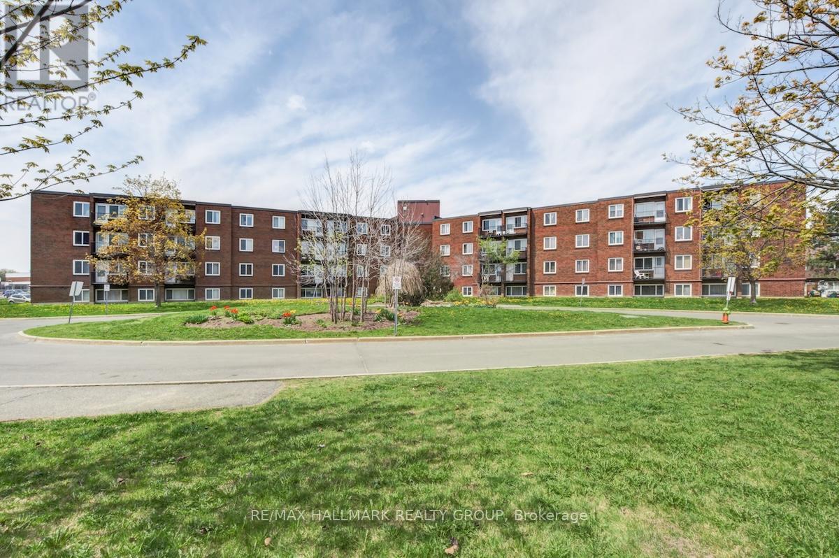 401C - 2041 ARROWSMITH DRIVE, Ottawa, Ontario