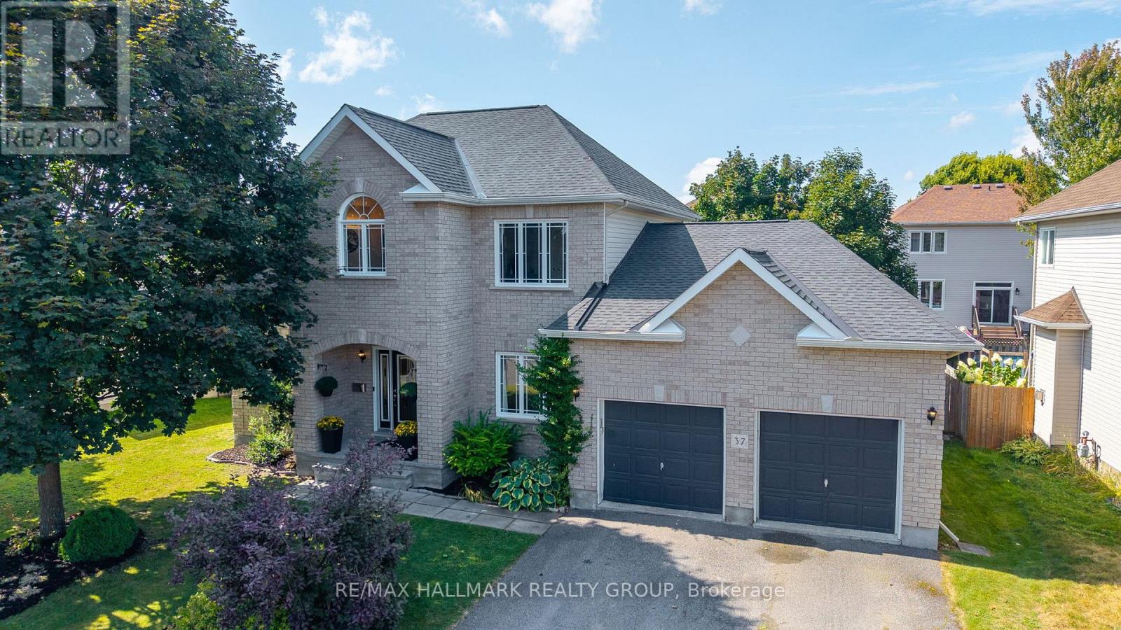 37 WILDERNESS WAY, Ottawa, Ontario