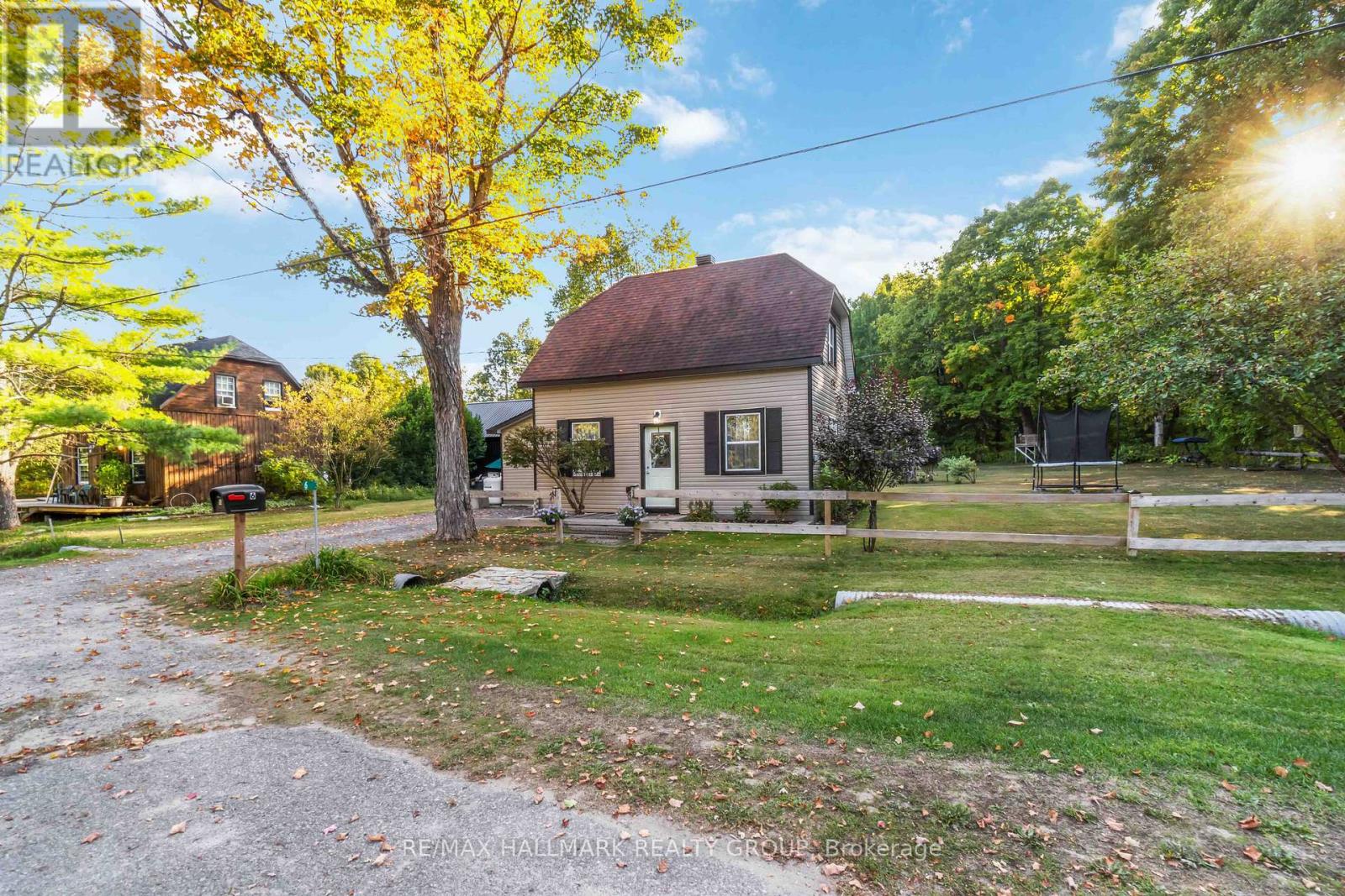 6 ALGONKIN TRAIL, McNab/Braeside, Ontario