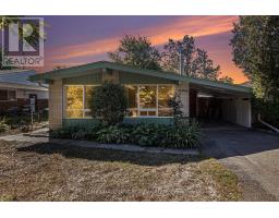 1938 FEATHERSTON DRIVE, Ottawa, Ontario