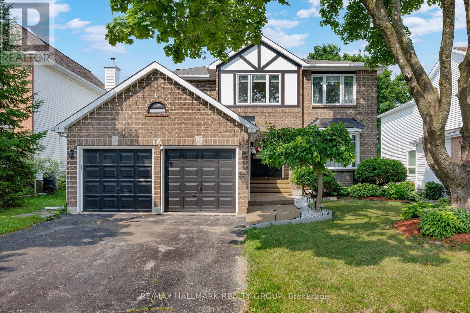16 ALLENBY ROAD, Ottawa, Ontario