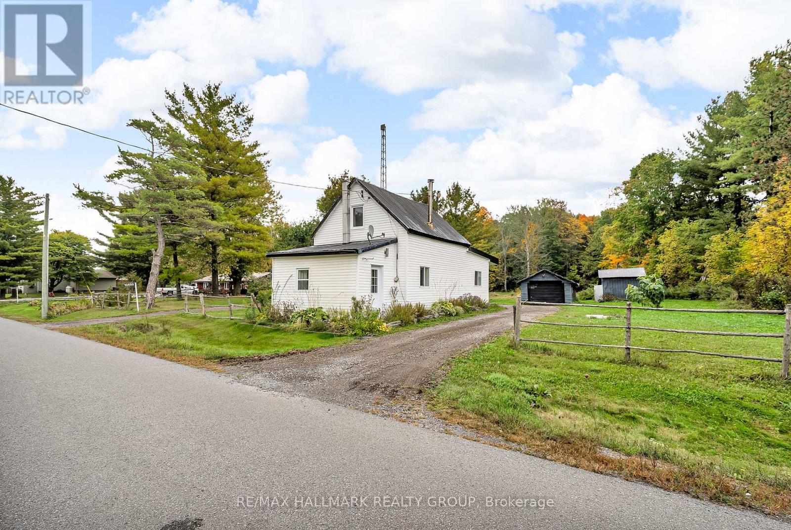 10450 CLARK ROAD, North Dundas, Ontario