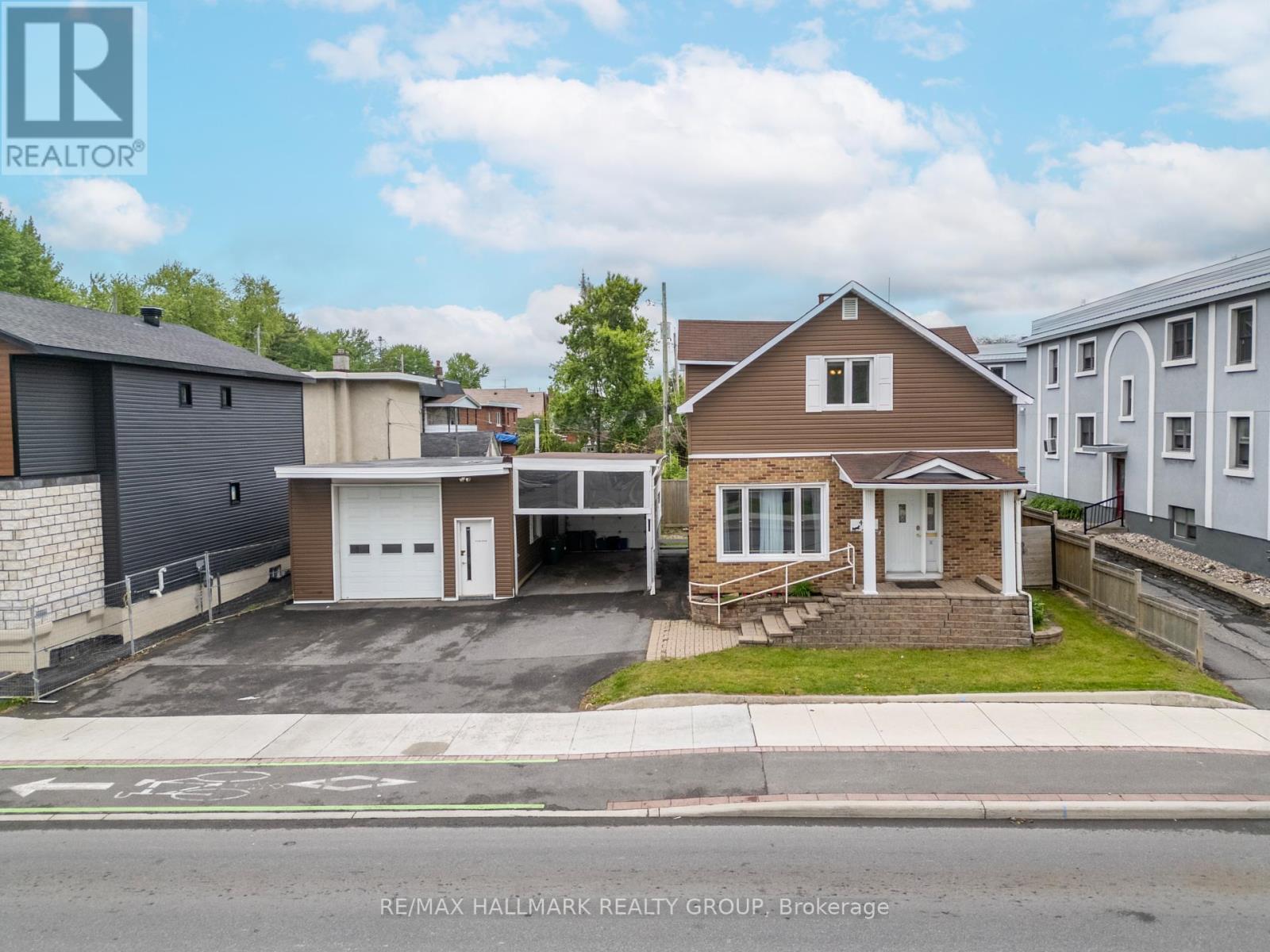 412 MONTREAL ROAD, Ottawa, Ontario
