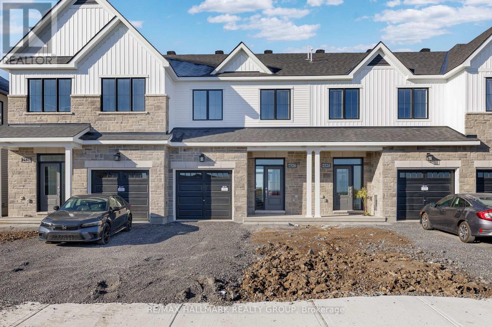 2526 ESPIRIT DRIVE, Ottawa, Ontario