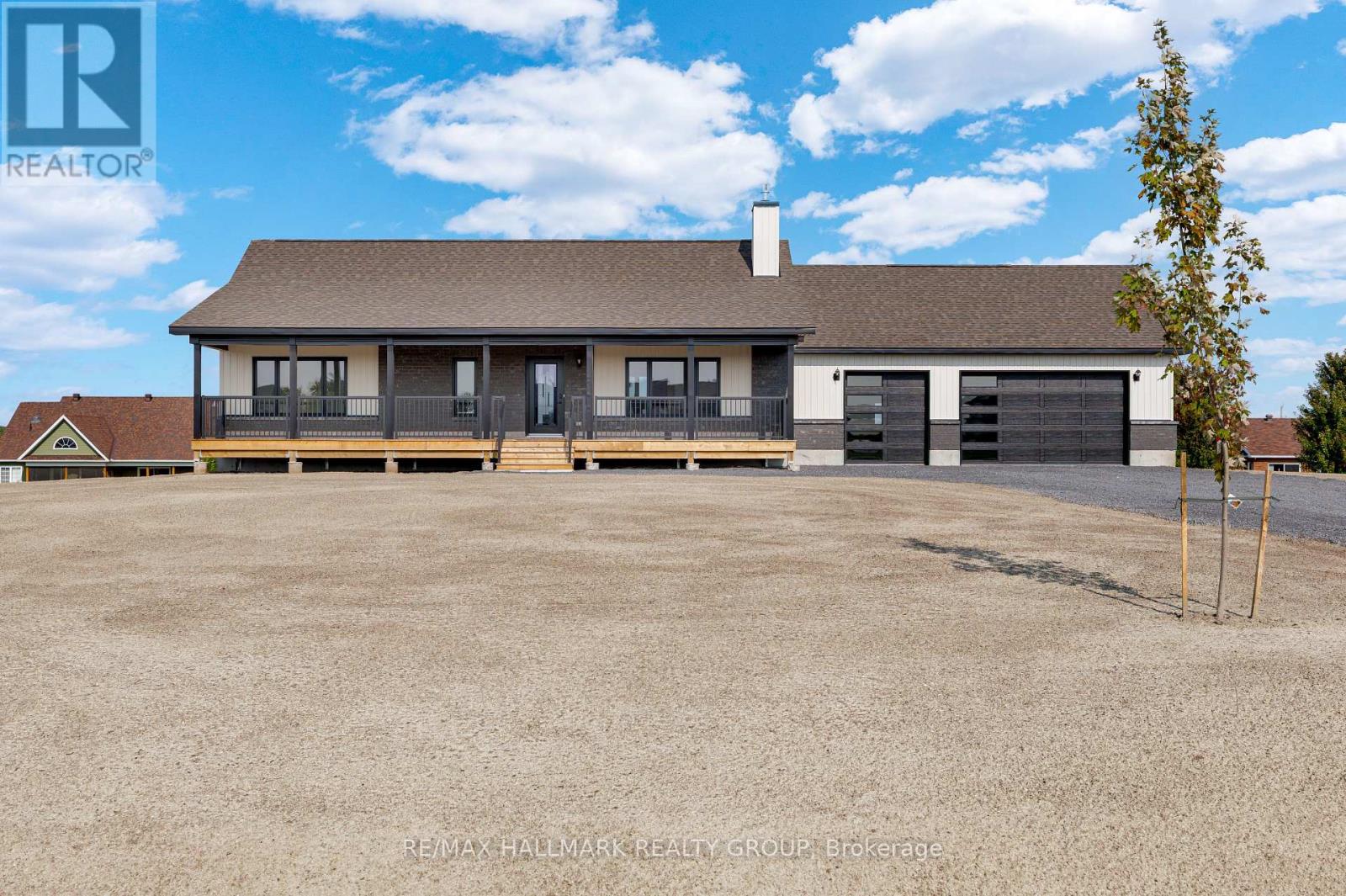 208 TRUDEAU CRESCENT, Russell, Ontario