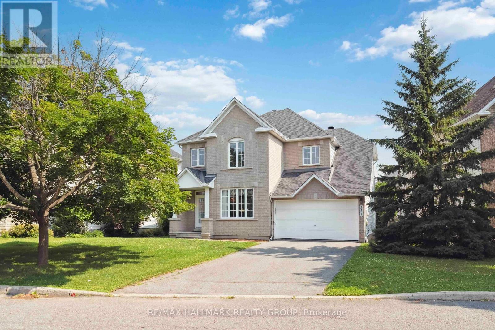 551 CHARDONNAY DRIVE, Ottawa, Ontario