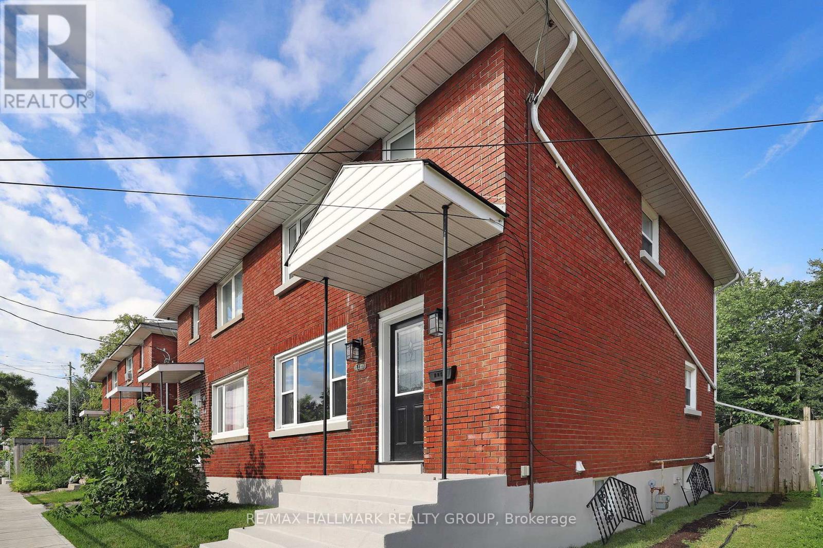 1108 MERIVALE ROAD, Ottawa, Ontario