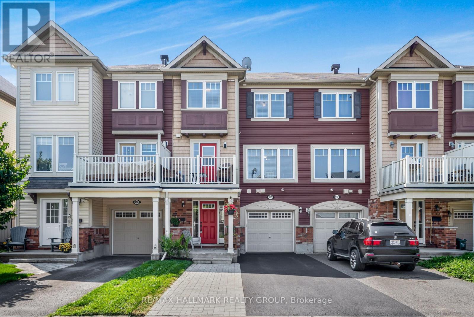 110 SUNSHINE CRESCENT, Ottawa, Ontario