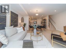 31 BACHMAN TERRACE, Ottawa, Ontario