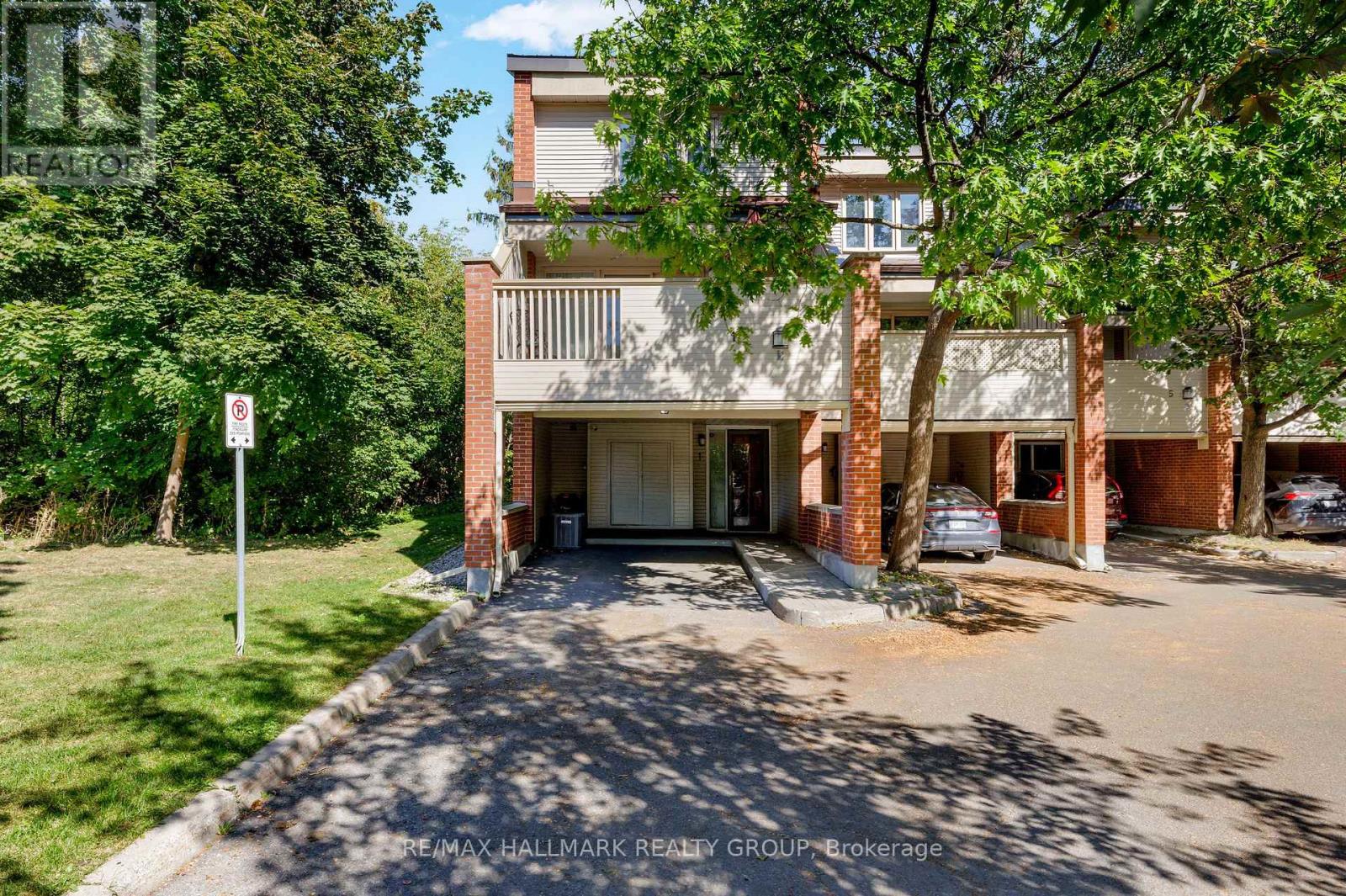 1 - 60 GREENFIELD AVENUE, Ottawa, Ontario